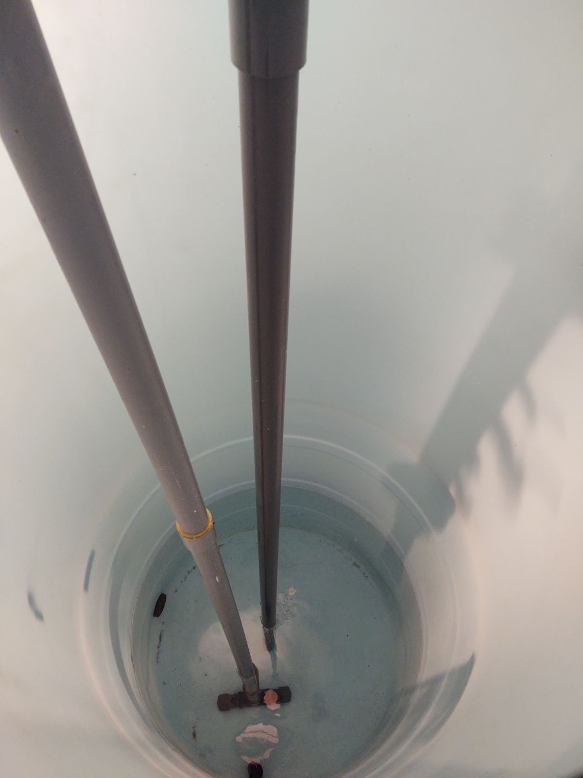 Reservoir tank after FERTox treatment — clean water, clear walls